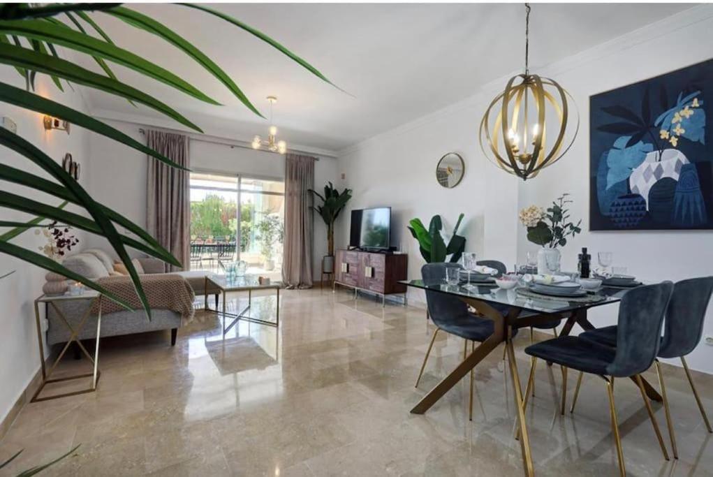 Aloha Gardens In Puerto Banus Appartement Marbella Buitenkant foto